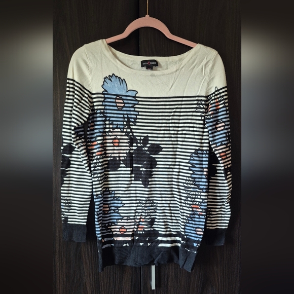 Stork & Babe Floral Striped Women's Top - Picture 3 of 3